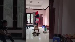 uaneeb kho npua