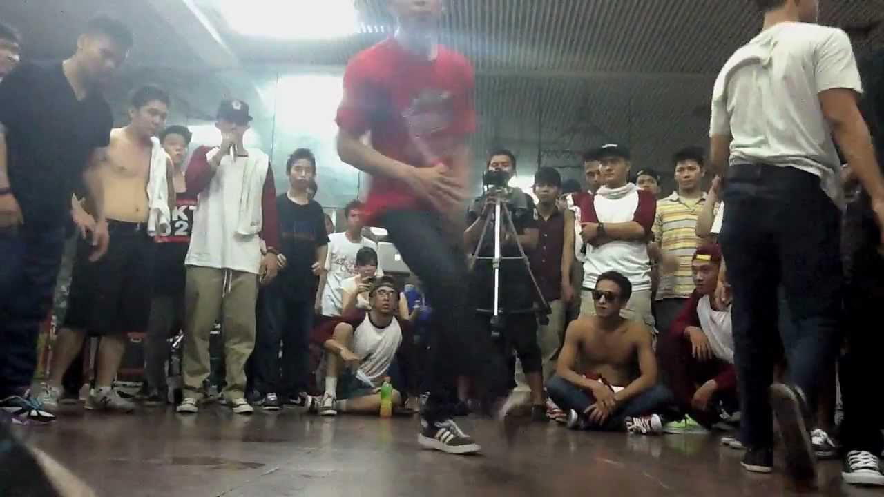 FREZH MOTIONZ VS LUNATIC HUNTERZ (FINAL) - East Riderz Crew 10Th Anniversary 2012