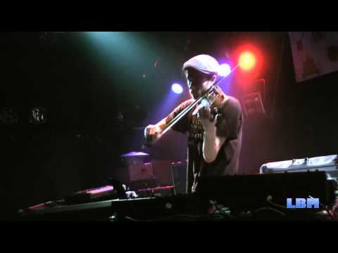 Chapelier Fou - Les Métamorphoses Du Vide (Mao Livehouse, Beijing, March 2012)