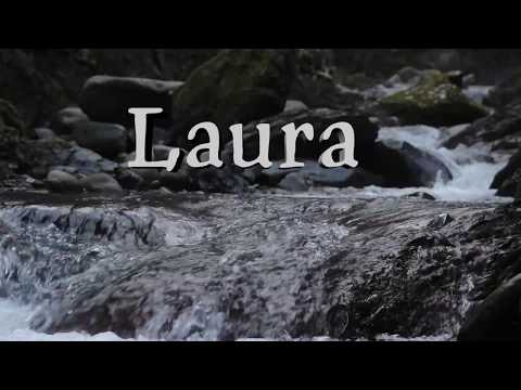 Video: Die Bedeutung Des Namens Laura