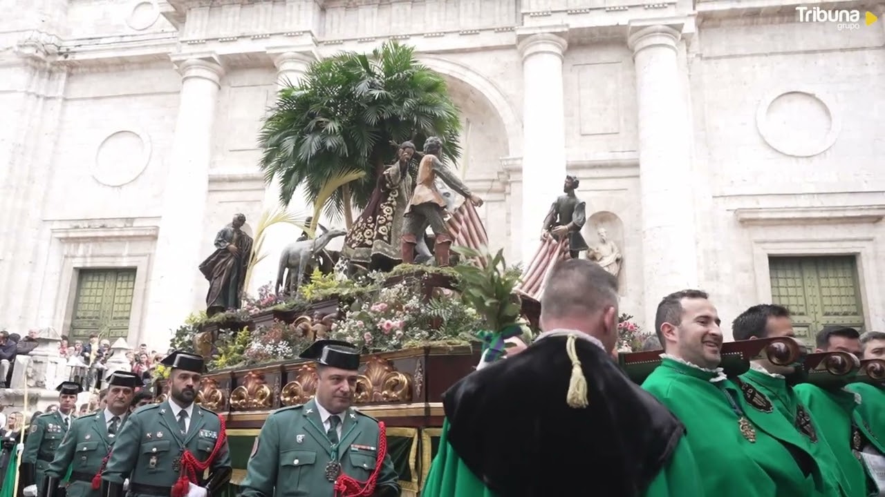 ✝️ Valladolid recibe con palmas y alegría la llegada de Cristo en su borriquilla