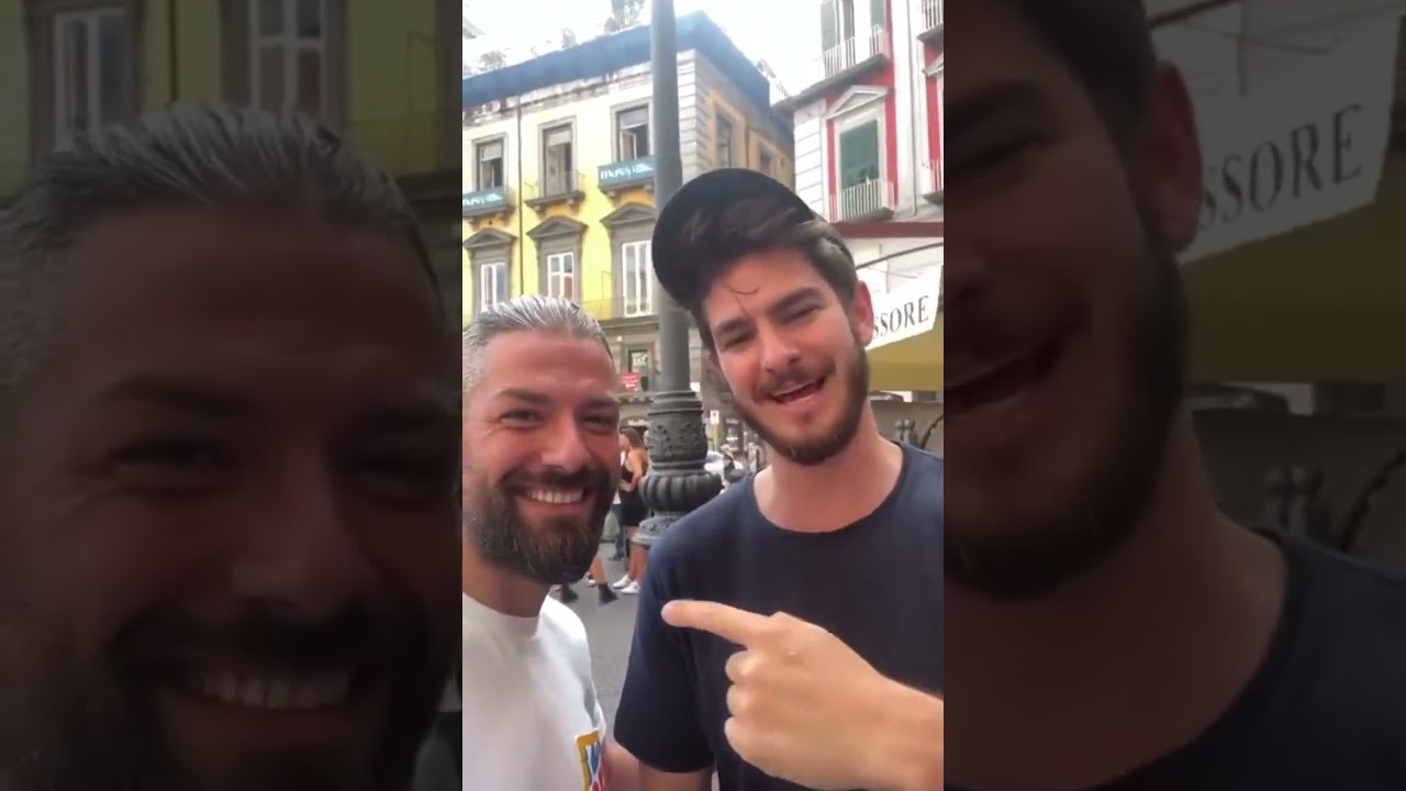 Andrew Garfield with his fan in Italy 