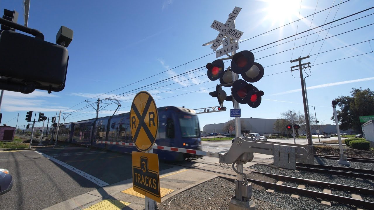 Mercantile Dr. Railroad Crossing - Light Rail Trains | Rancho Cordova CA -Fixed Raised Gate Position