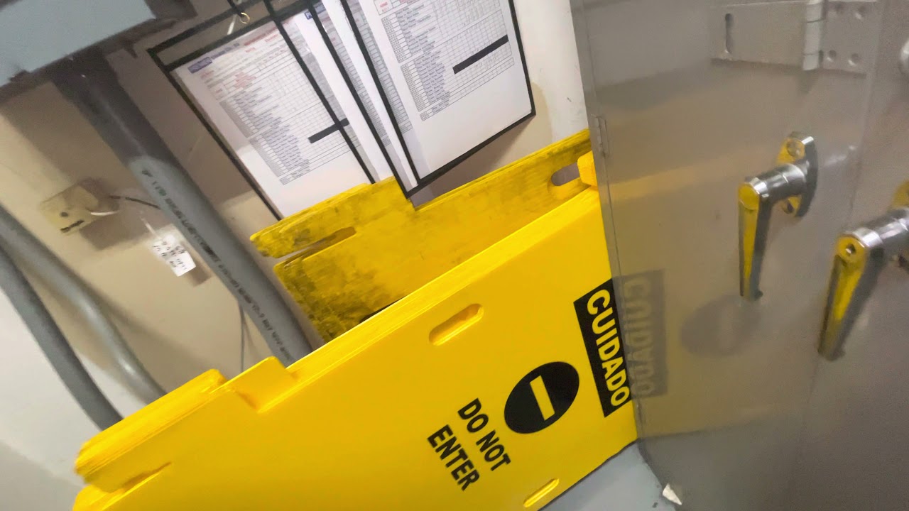 AWESOME Dry Powered Schindler Hydraulic Elevator Machine Room YouTube