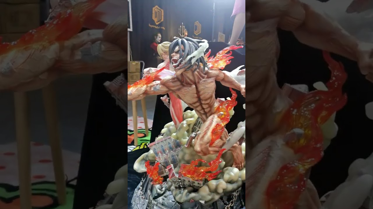 Jimei Palace Attack on Titan Eren VS Annie