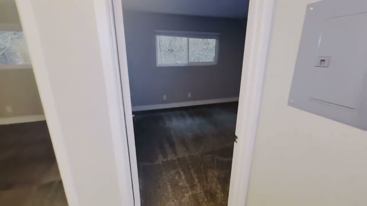 The Grove Apartments