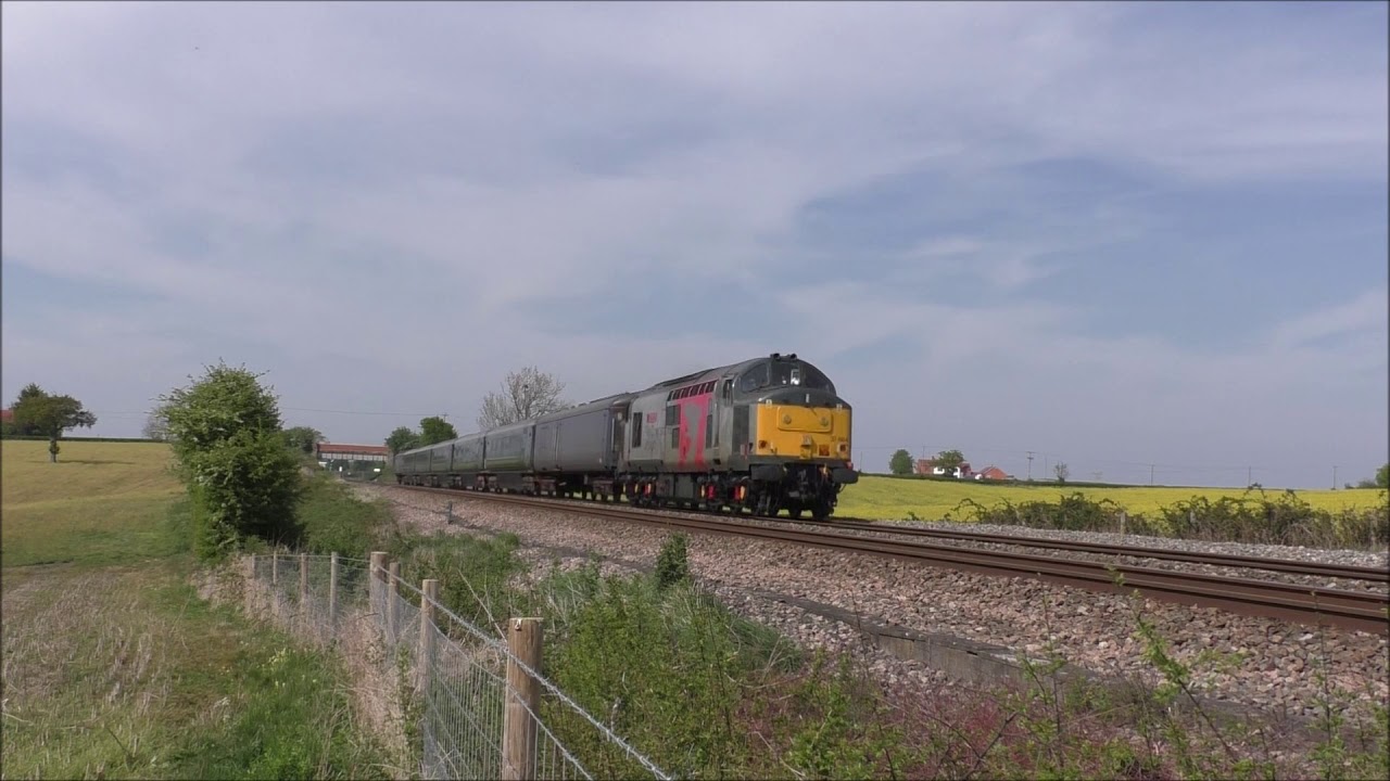 HD ROG 37884 powers past Abbotswood with 5V84 Doncaster-Laira stock ...