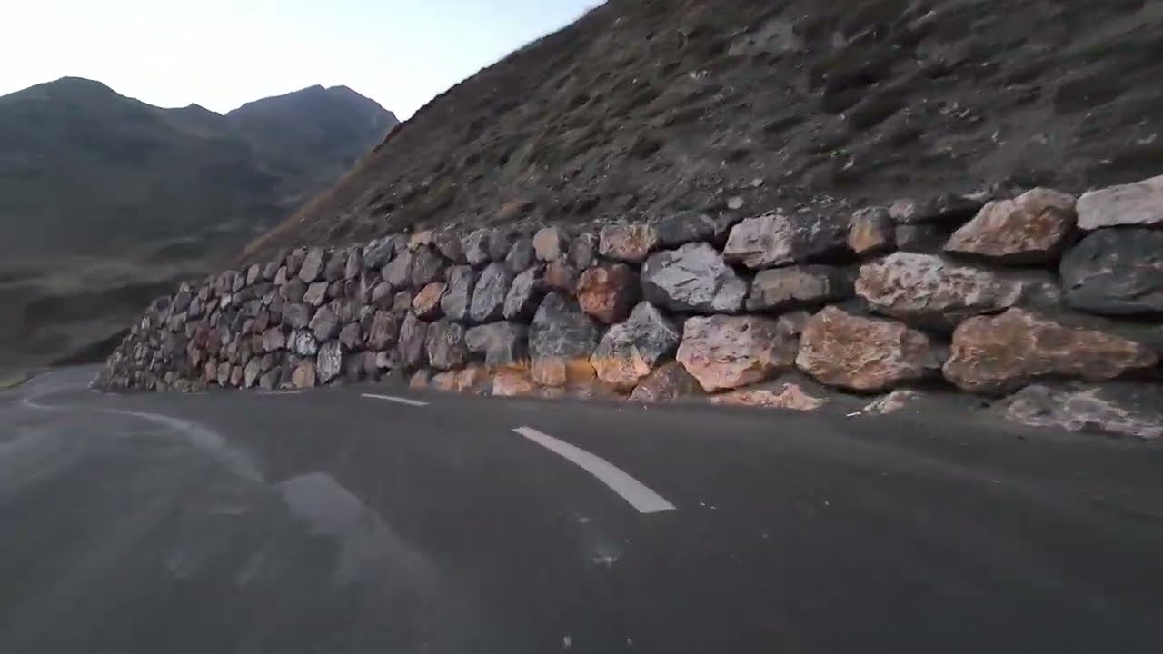 Golden Hour in the Pyrenees : A Peaceful Mountain Drive   