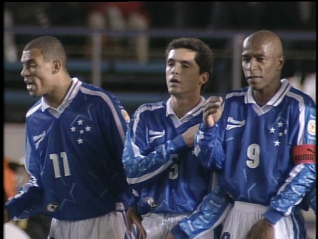 1997 Toyota Cup Final Borussia Dortmund v Cruzeiro - YouTube