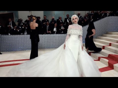 Ava Max Get Ready for Met Gala 2023
