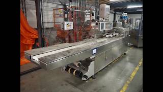 2107-79: Cryovac horizontal form, fill and seal machine