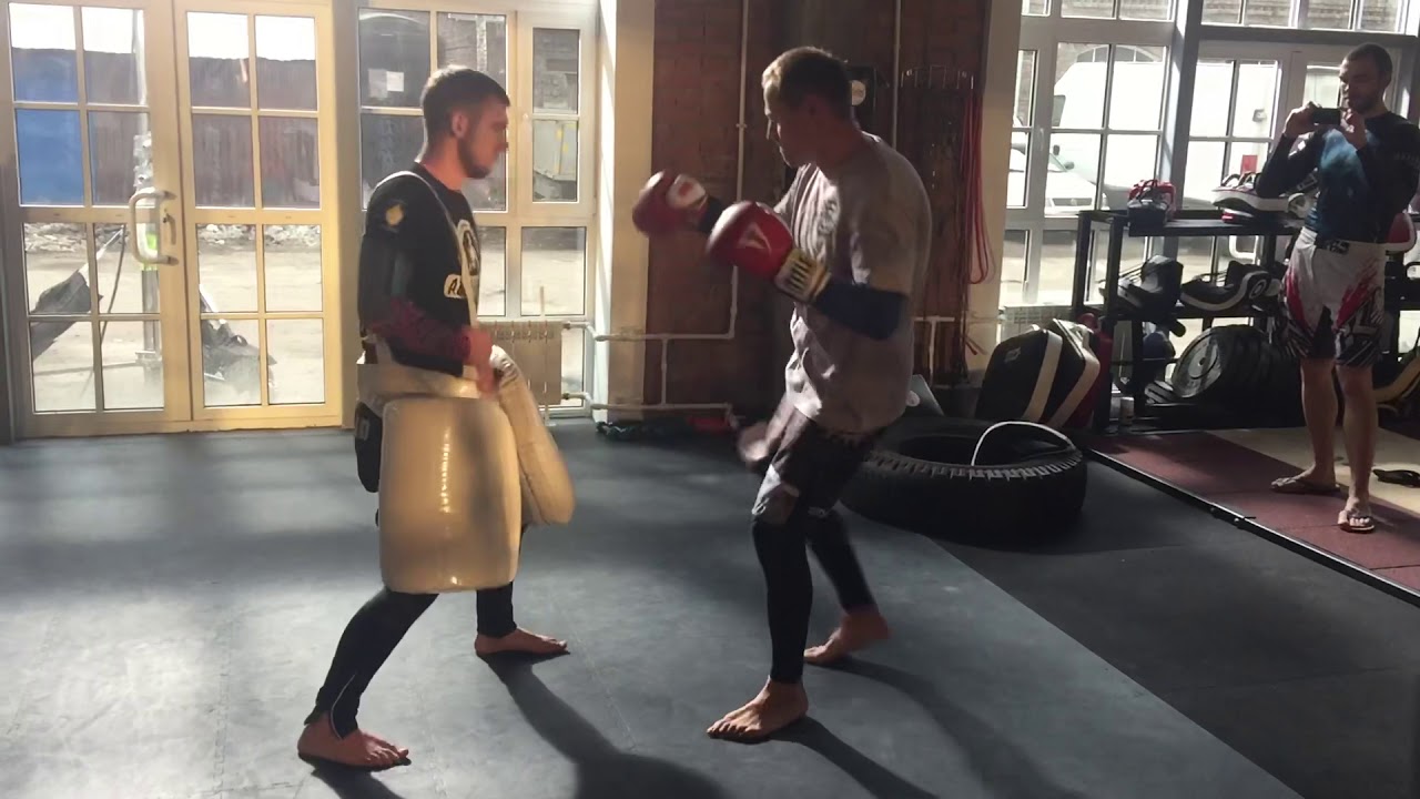 Лоукик Смоляр Виктор - YouTube