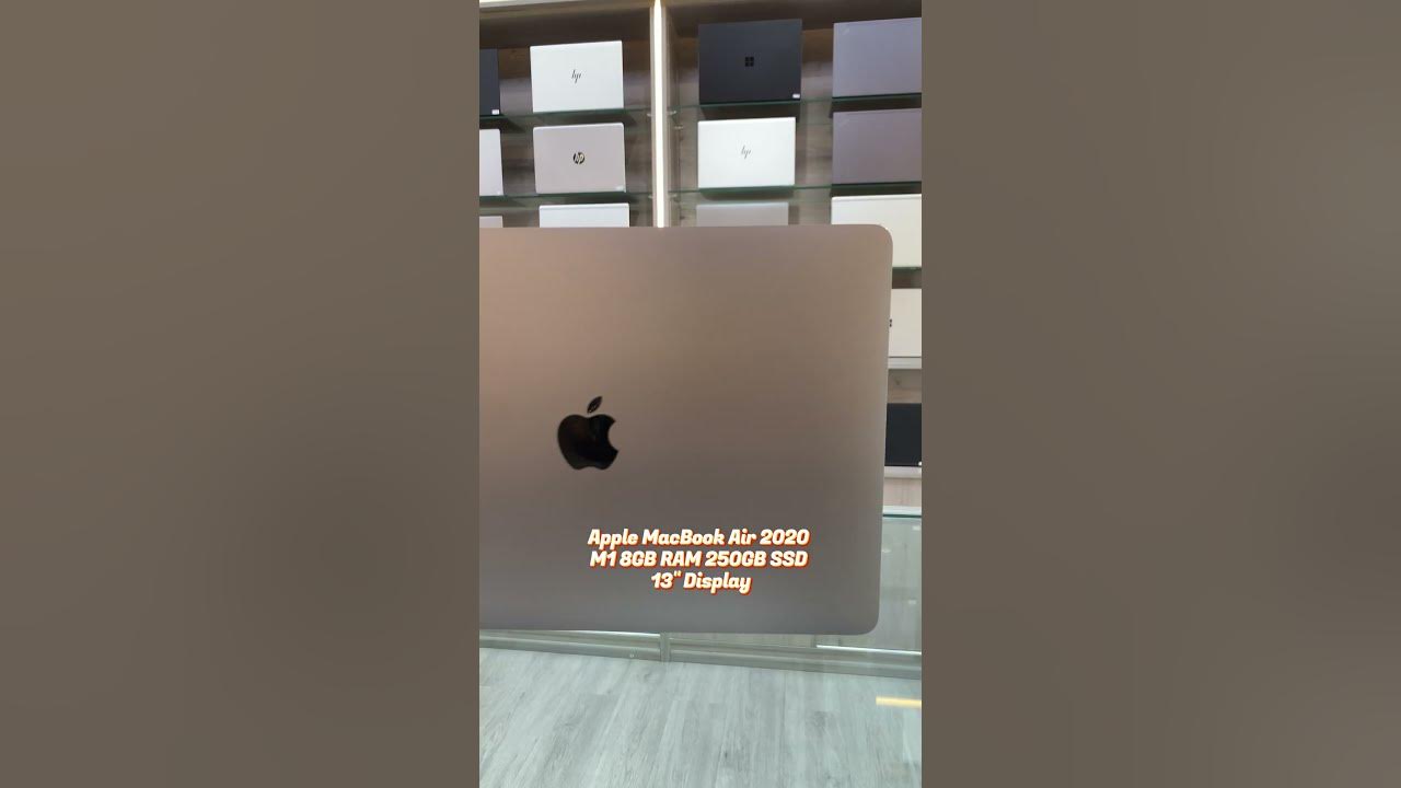 Apple MacBook Air 2020 M1 8GB RAM 250GB SSD 13" Display +971-506209288  #uae