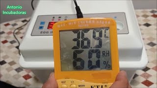 Incubation temperature and humidity in incubator