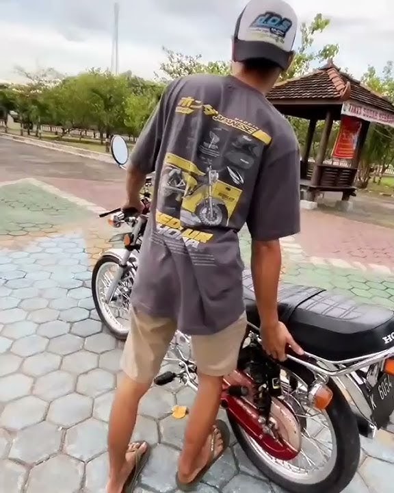 Story'wa gl 100 terbaru