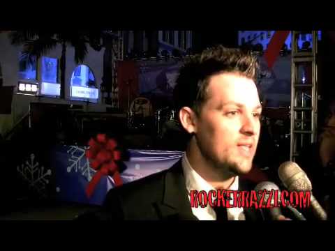 Good Charlottes Joel Madden and Nichole Ritchie