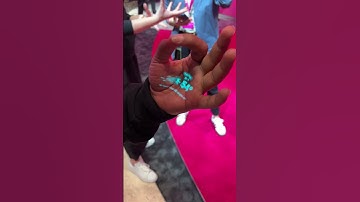 Humane Ai Pin demoed at MWC 2024!