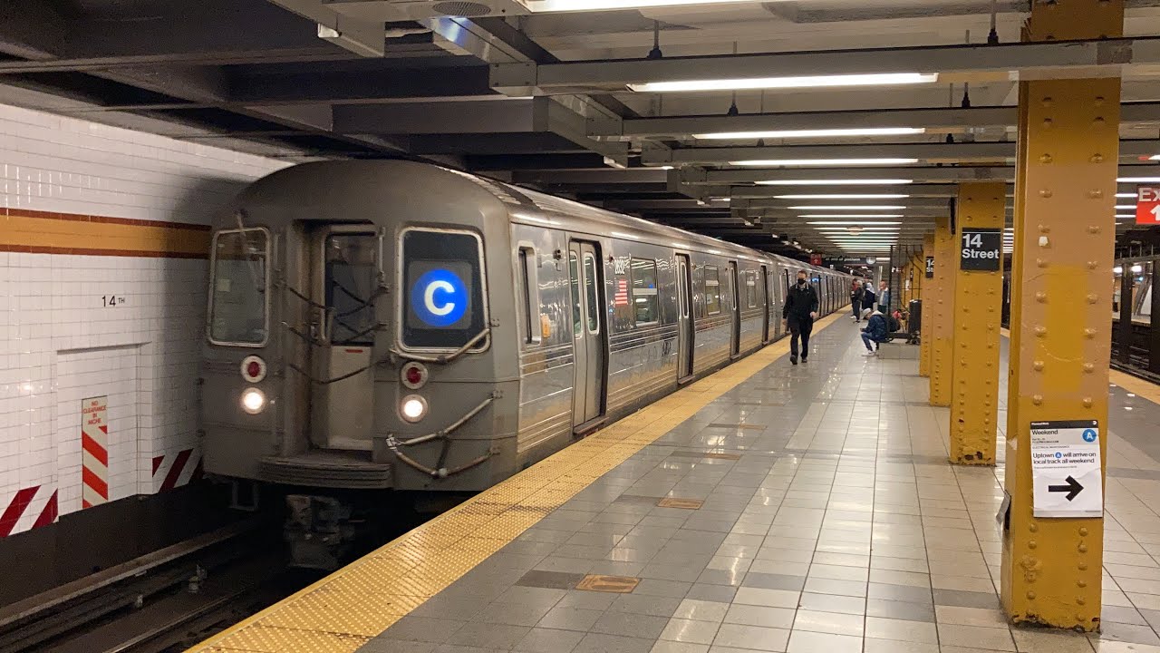 R68 C train Arriving at 14th Street