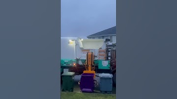 BRAND NEW Labrie atomizer on recycling ￼￼