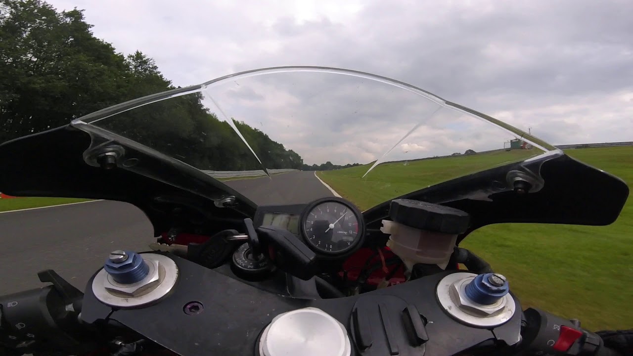 JEFF WINTER Oulton park trackday 10\6\20 no limits