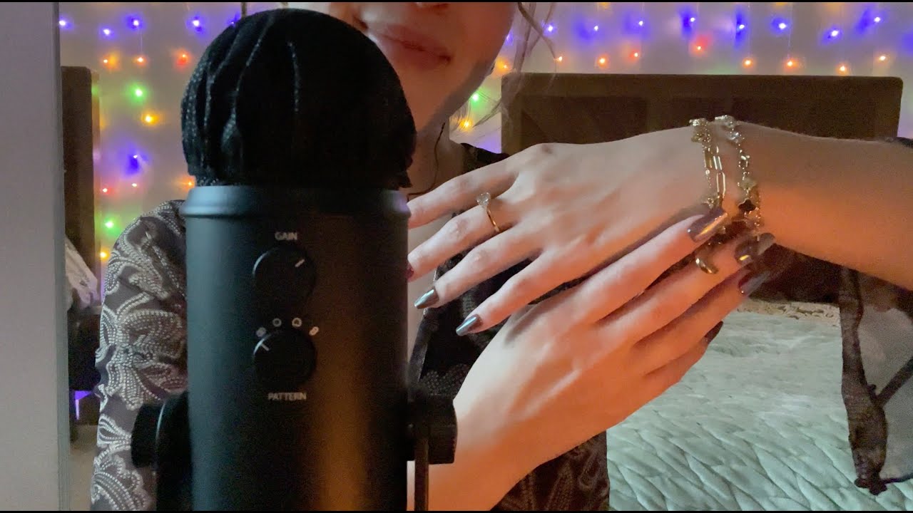 ~lofi asmr~ tapping on my jewelry/scratchy sounds