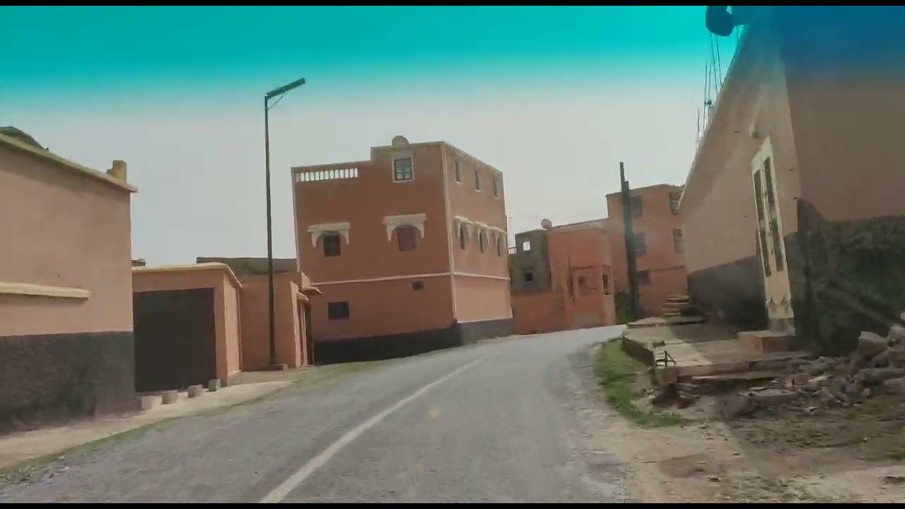 تعالو معايا تشوفو خمسة وديان في تهالة عبر طريق أملن 😍❤️