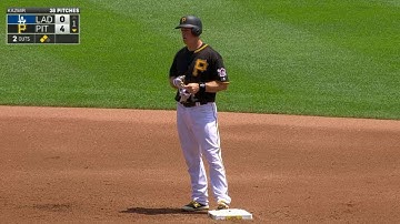 LAD@PIT: Kratz plates two on a single to center field