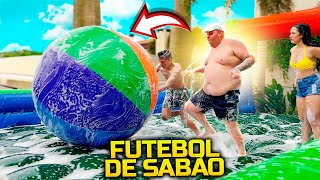 Futebol De Sabão Meninos Vs Meninas