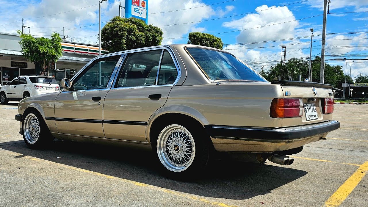 Часть 11 — BMW E30 — Ремонт ржавчины в коллекторе, на полу и порогах