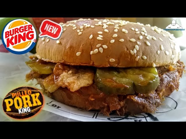 Burger King® Pulled Pork King Review! 🍔 👑 🐖 