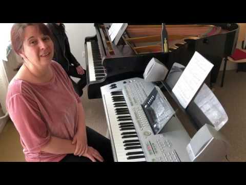 Stipkovits Piano - Zongoratanulás: I. óra - CDEFGAHC - YouTube
