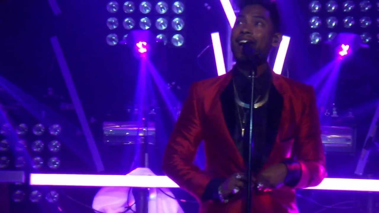 Miguel Lotus Flower Bomb {Live} YouTube