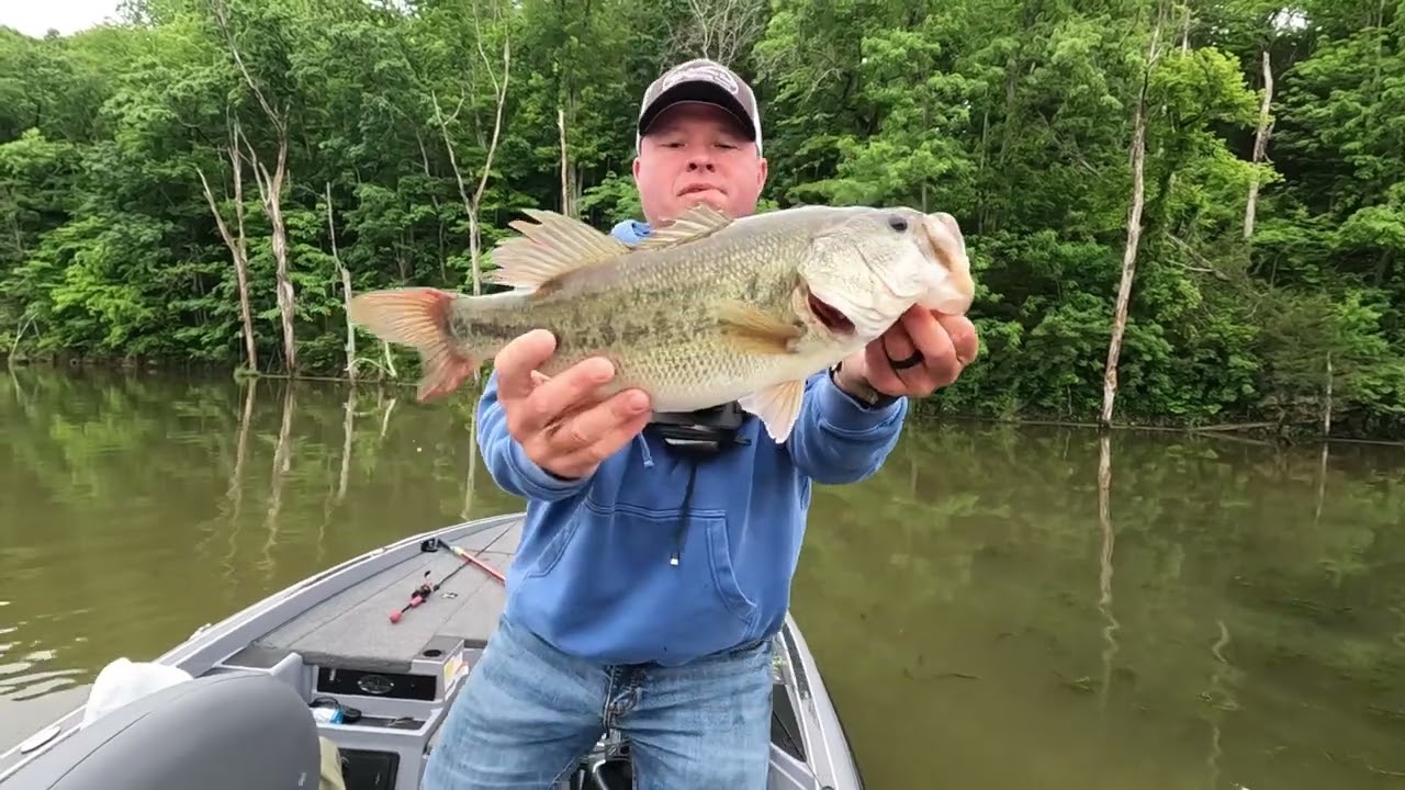 Cedar Creek Lake Bass Fishing May 26th. Happy Memorial Day!