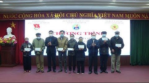 Tặng quà Tết cựu thanh niên xung phong