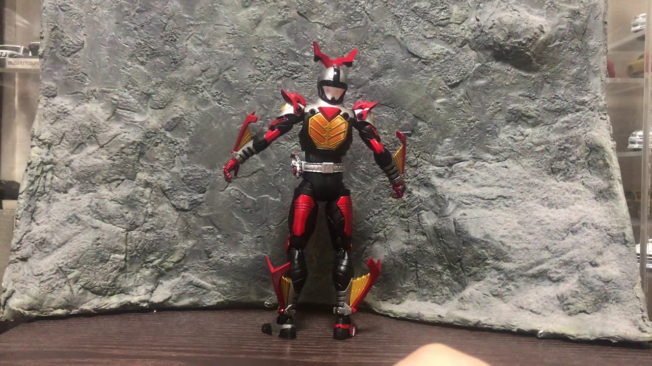 S H Figuarts 真骨彫製法 仮面ライダーカブトハイパーフォームが来た Youtube