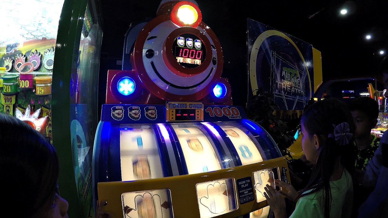 Arcade Ticket Game Challenge Amusement Center Fun アメリカのゲームセンター Youtube