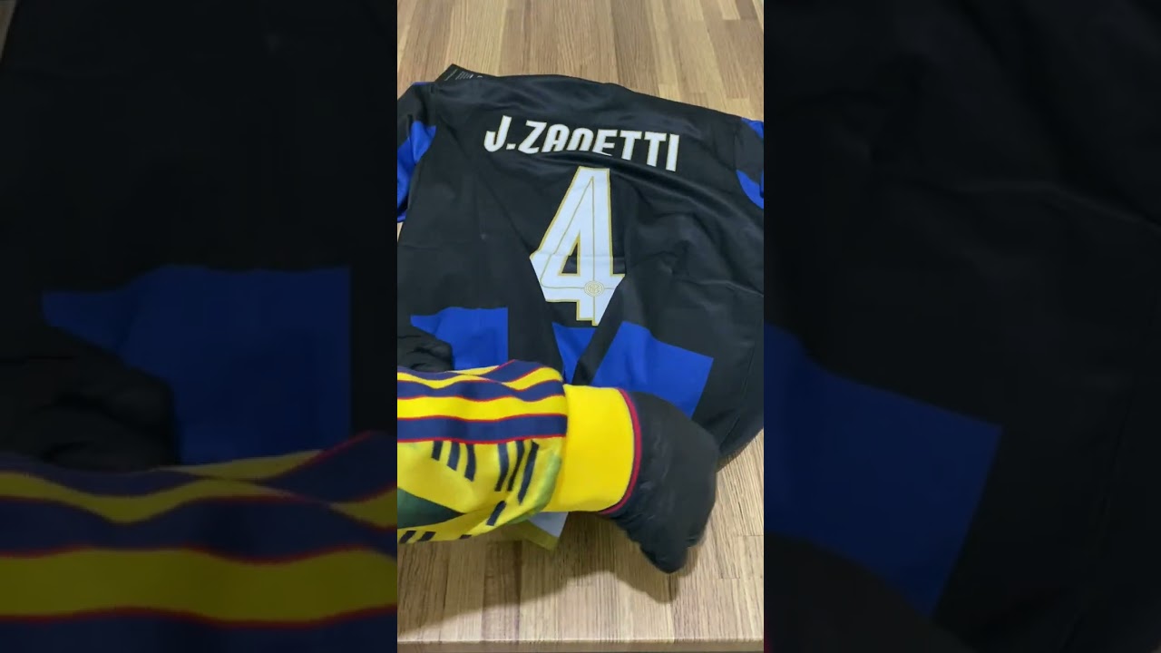 Unboxing Inter Milan Home 2008/2009 Football Jersey from paninfootball.com