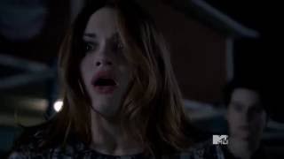Teen Wolf - Aiden Dies And Stiles Comforts Lydia
