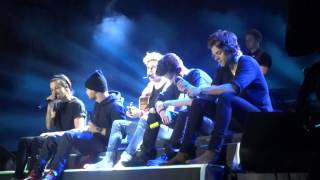 Little Things - One Direction en Chile 01.05.2014 News