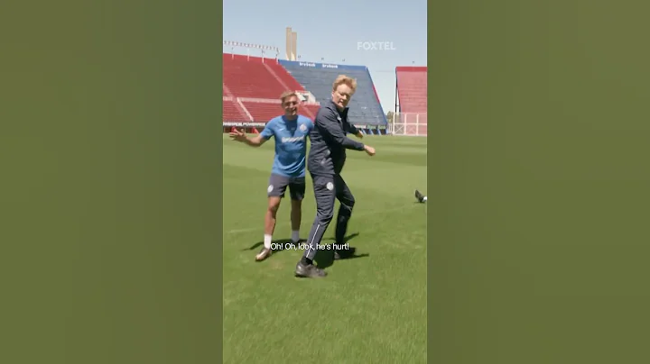 The correct way to draw a foul 🟥