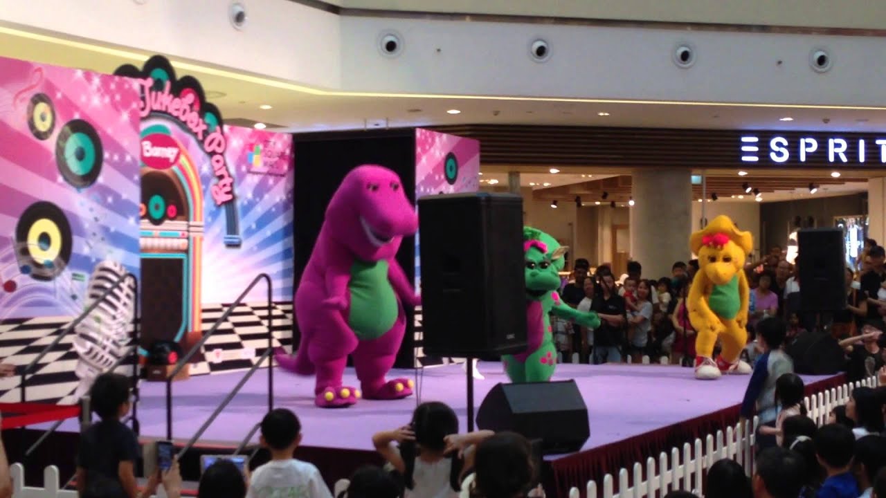 Barney Mall Tour