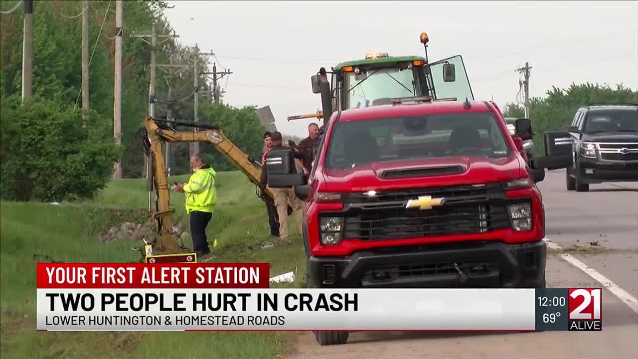 Two hurt in Wednesday morning rollover crash along Lower Huntington ...