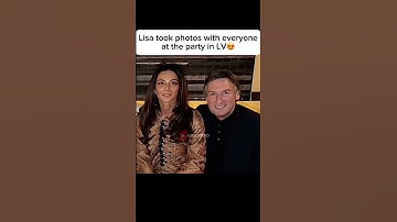 Lisa took photos with everyone at the party in LV #lisa #blackpink