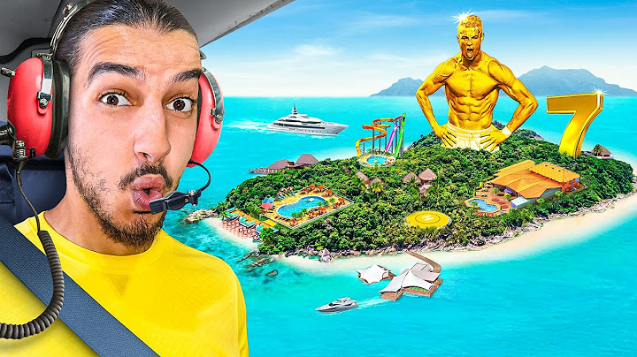Sneaking onto Ronaldo's Island !