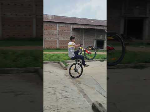 Manual wheelie #wheelie
