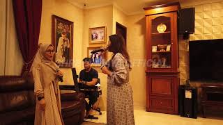 Shreya Maya Feat Putri Da  Lagu Bollywood