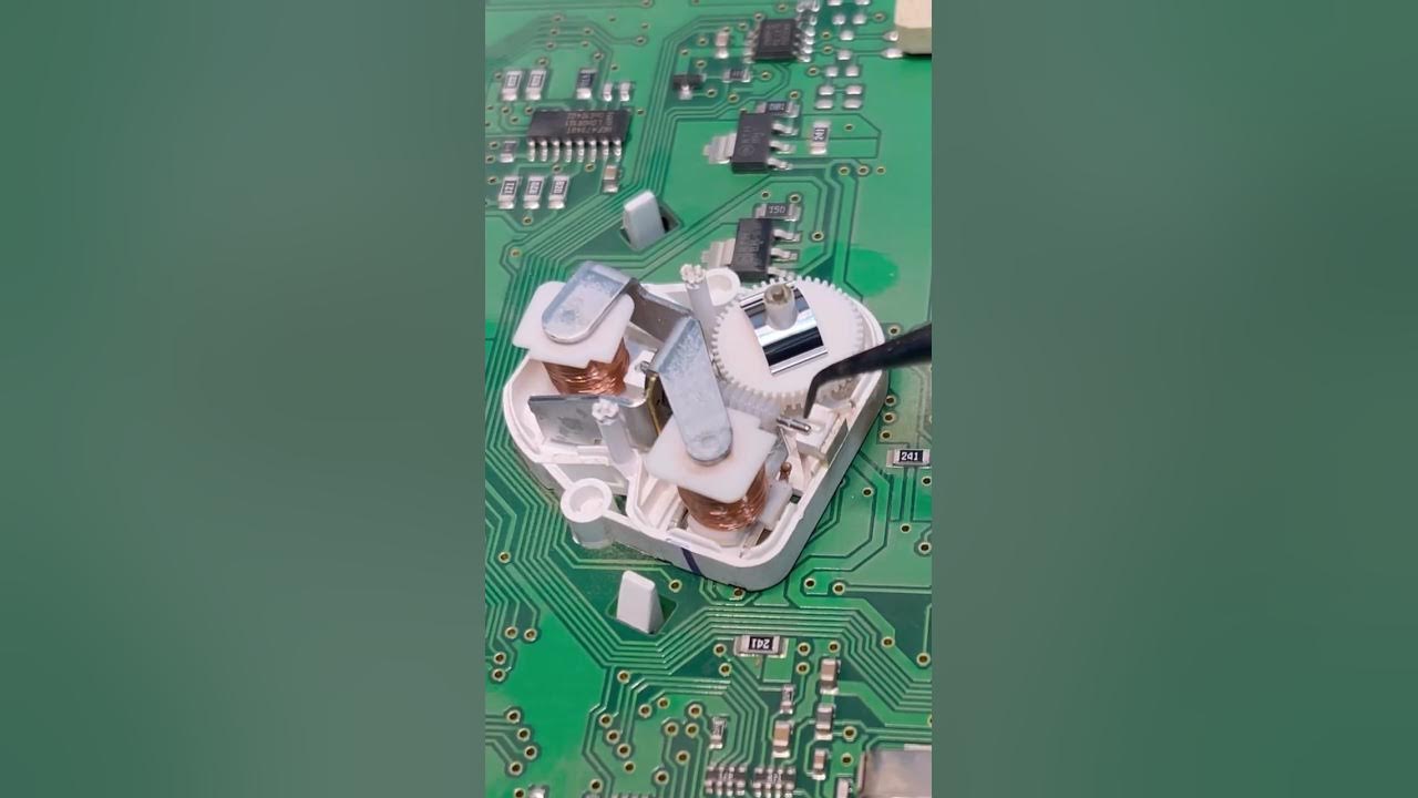 Speedo Fix: Kenworth Speedometer RPM gauge repair #diy #howto #kenworth
