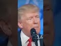 ترامب يغني الغزاله رايقة مسخرة