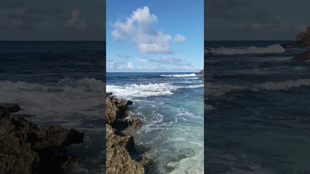 Петит Полис. Petite Police Beach. Маэ. Сейшелы. 