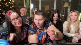 Руки Базуки и звезда п*рно Eva Gold